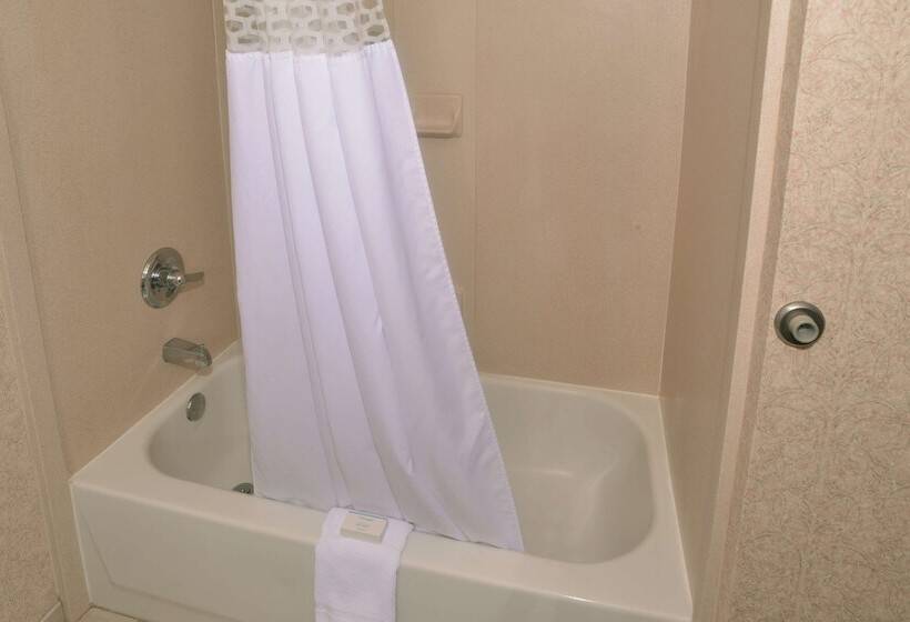 בית מלון כפרי Hampton Inn & Suites Springfield, Mo