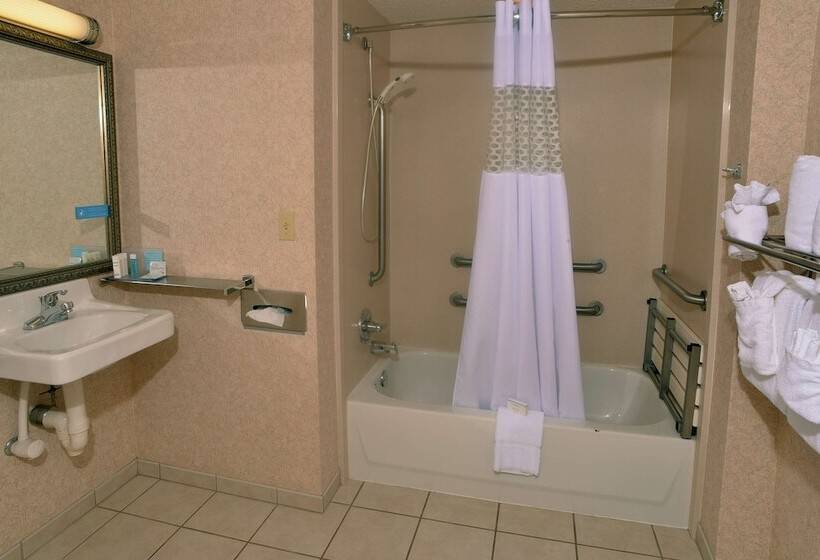 هتل Hampton Inn & Suites Springfield, Mo