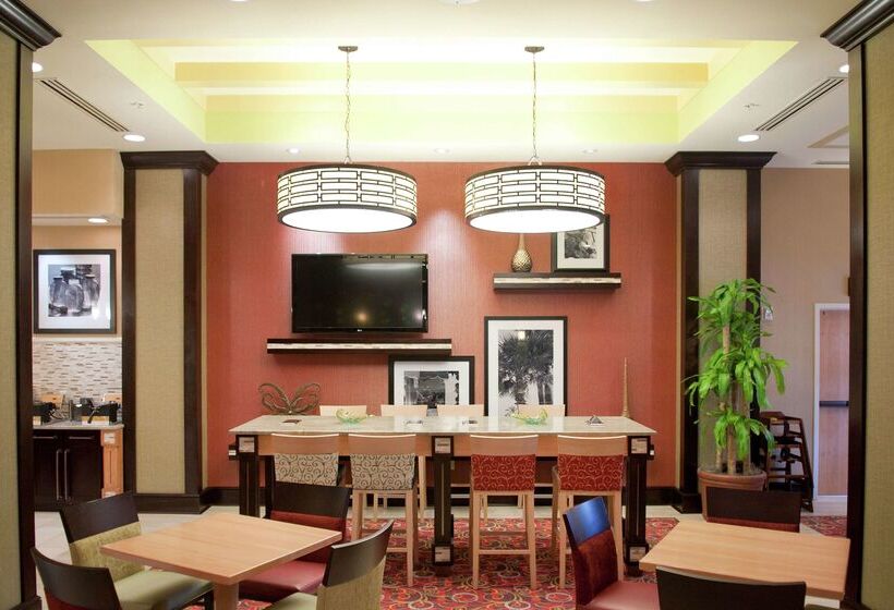 فندق Hampton Inn & Suites St. Petersburg/downtown