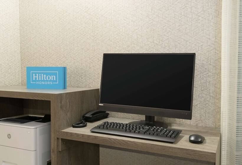 בית מלון כפרי Hampton Inn & Suites Tampa/ybor City/downtown