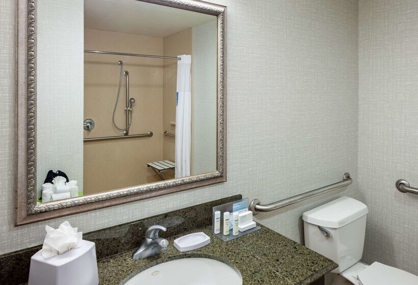 هتل Hampton Inn & Suites Texarkana