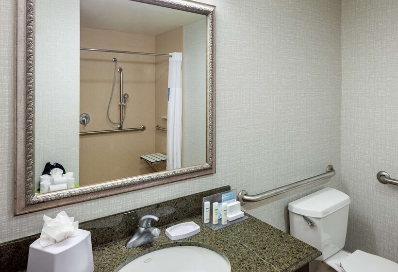هتل Hampton Inn & Suites Texarkana