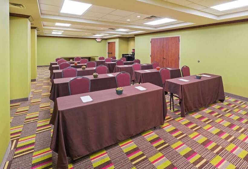 فندق Hampton Inn & Suites Tulsa Woodland Hills 71st Memorial