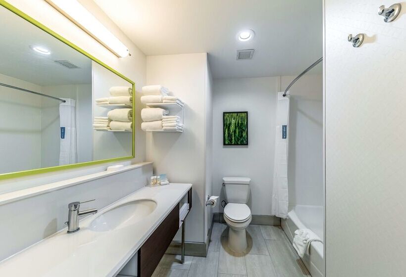 בית מלון כפרי Hampton Inn & Suites Tulsa Woodland Hills 71st Memorial