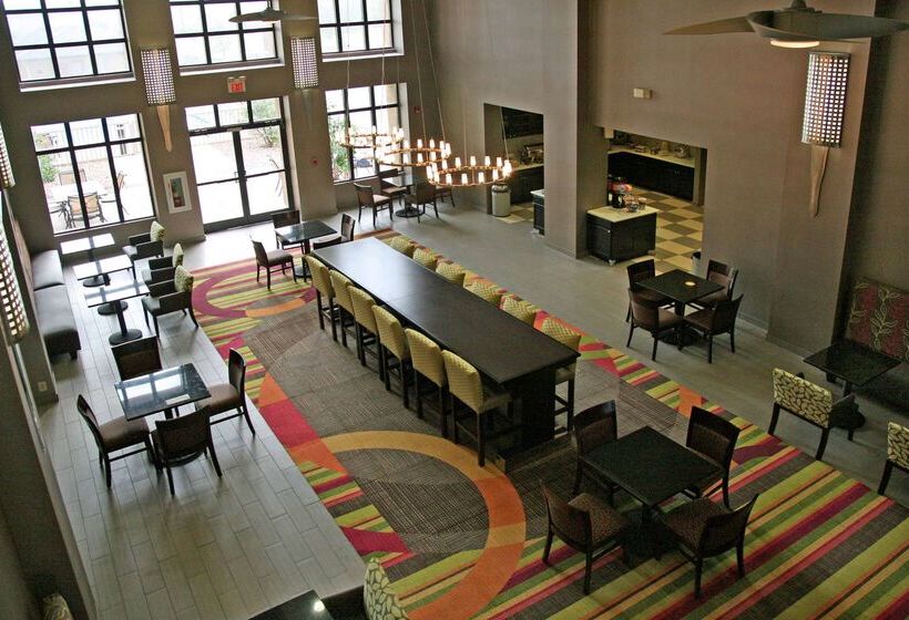 فندق Hampton Inn & Suites Tulsa Woodland Hills 71st Memorial