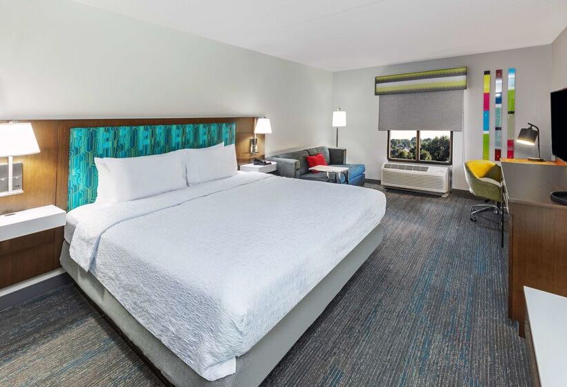 בית מלון כפרי Hampton Inn & Suites Tulsa Woodland Hills 71st Memorial