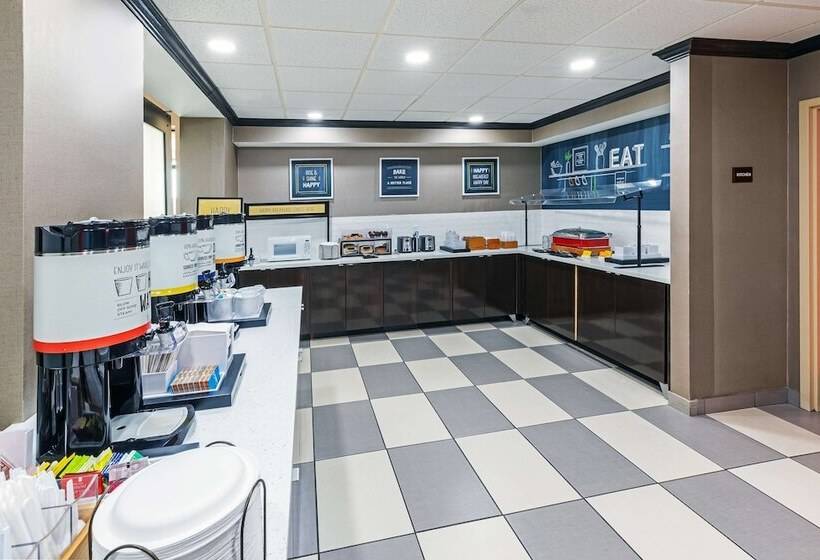 فندق Hampton Inn & Suites Tulsa Woodland Hills 71st Memorial