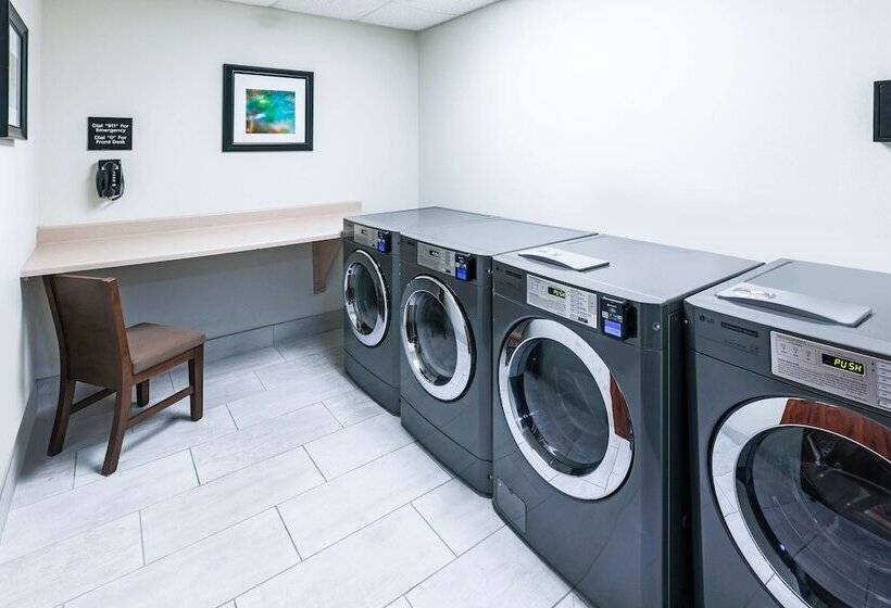 فندق Hampton Inn & Suites Tulsa Woodland Hills 71st Memorial