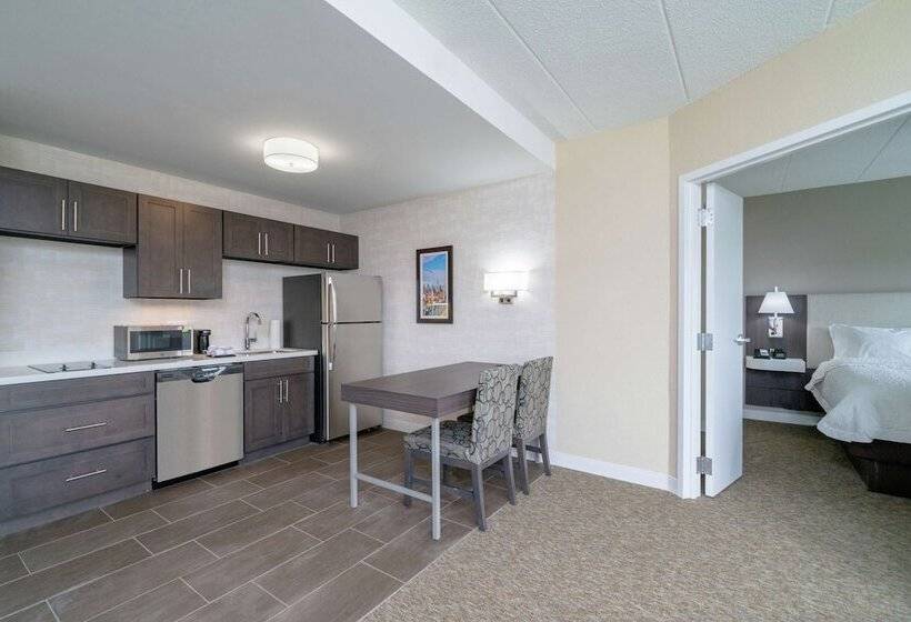 בית מלון כפרי Hampton Inn & Suites Valley Forge/oaks