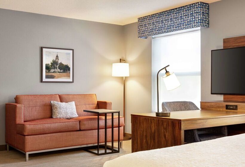 فندق Hampton Inn & Suites Valparaiso