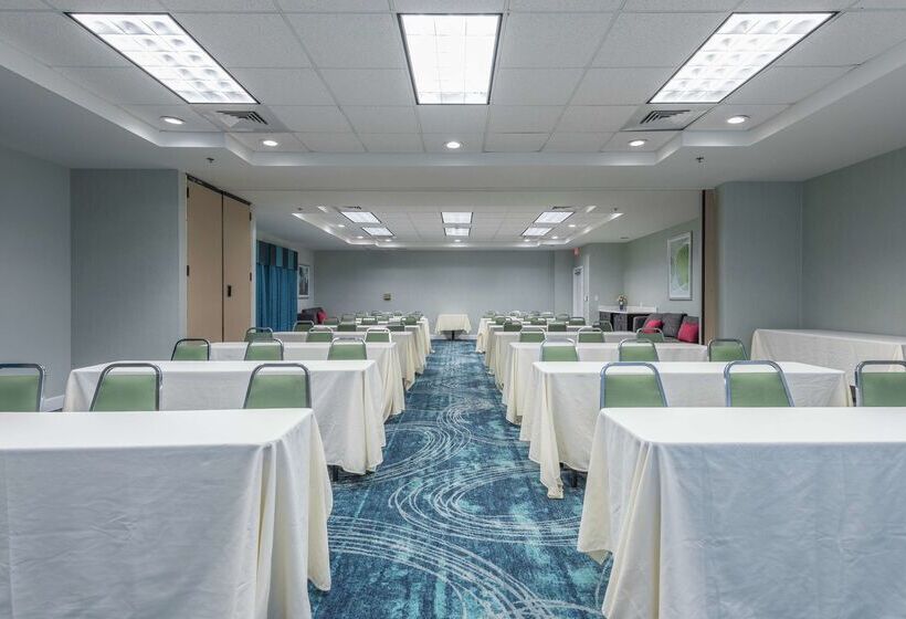 فندق Hampton Inn Tampaveterans Expwy