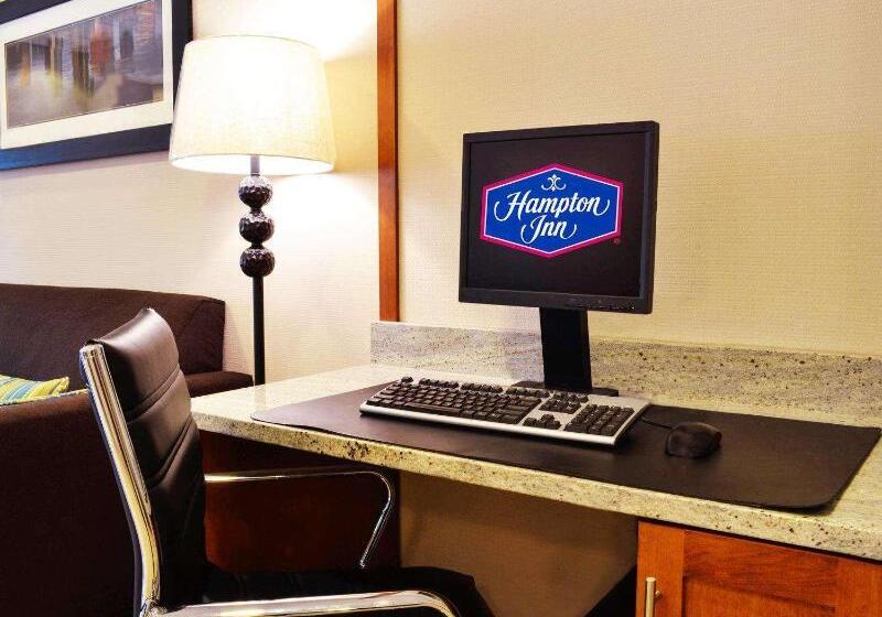 فندق Hampton Inn Tampaveterans Expwy