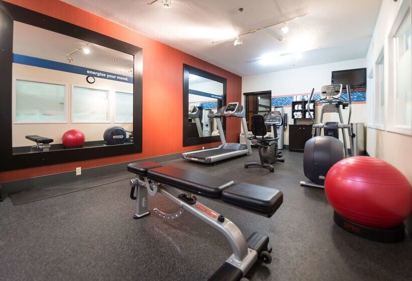 호텔 Hampton Inn By Hilton Tiffin