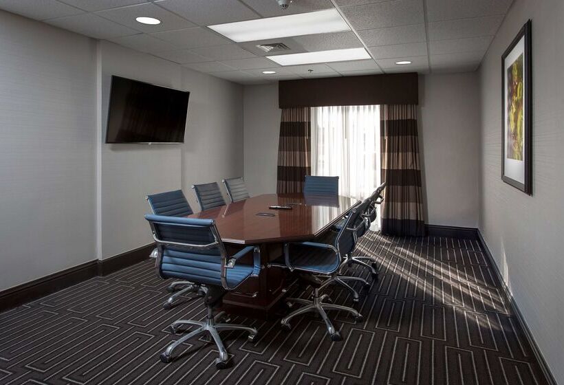 ホテル Hampton Inn By Hilton Troy