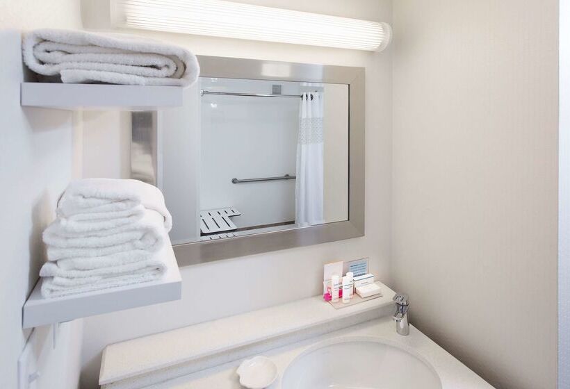 ホテル Hampton Inn By Hilton Troy