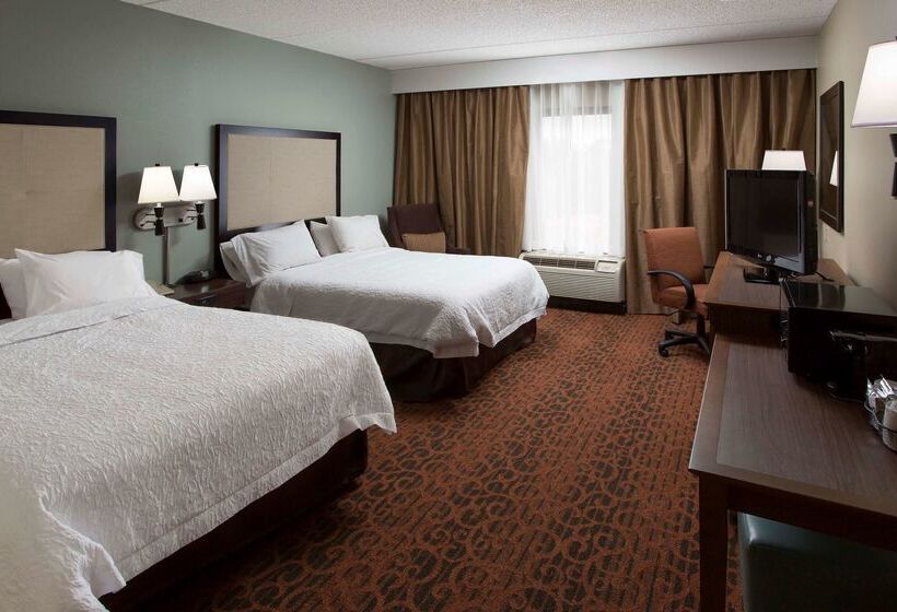 ホテル Hampton Inn By Hilton Troy