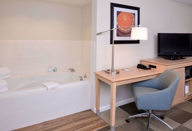 فندق Hampton Inn Tulsasand Springs
