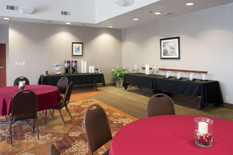فندق Hampton Inn Tulsasand Springs
