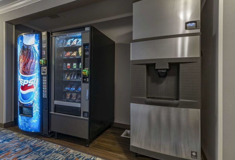 酒店 Hampton Inn Ukiah Ca