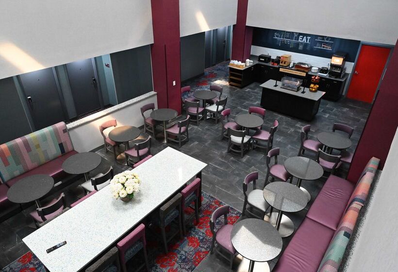 Отель Hampton Inn Valdosta/lake Park Area