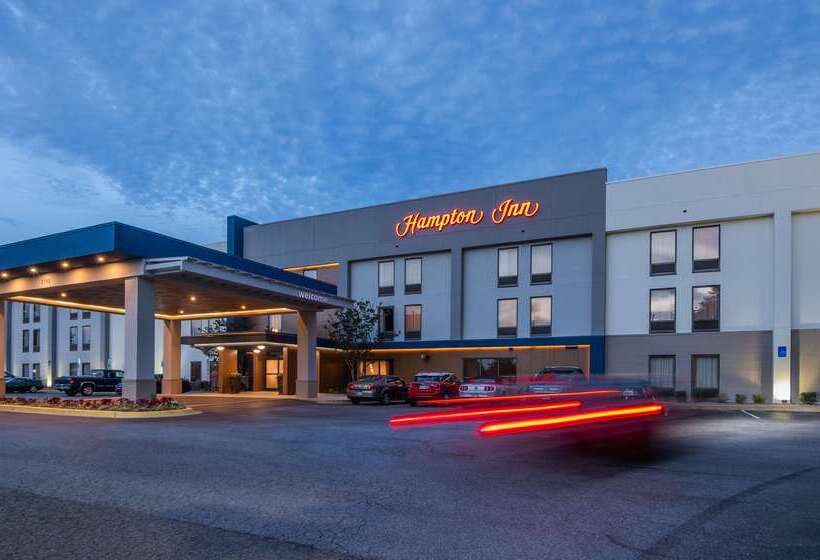 فندق Hampton Inn Waldorf