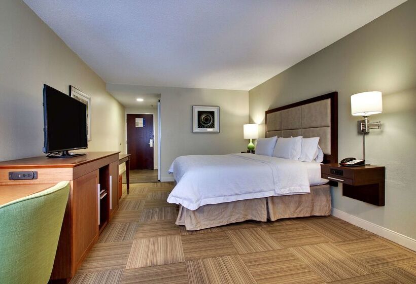 هتل Hampton Inn Warner Robins