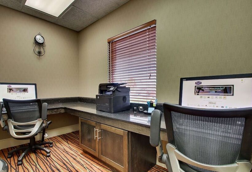 호텔 Hampton Inn Warner Robins