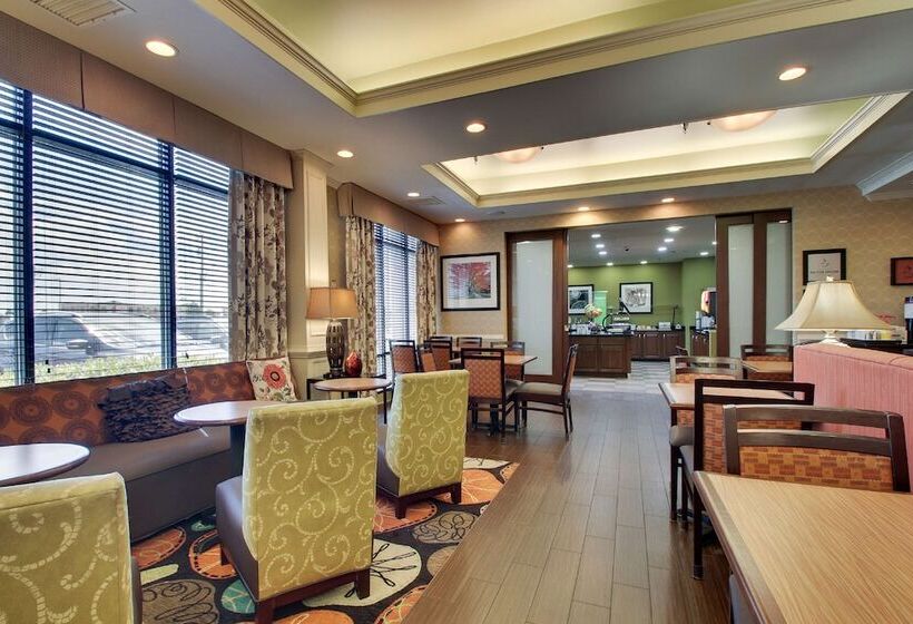 호텔 Hampton Inn Warner Robins