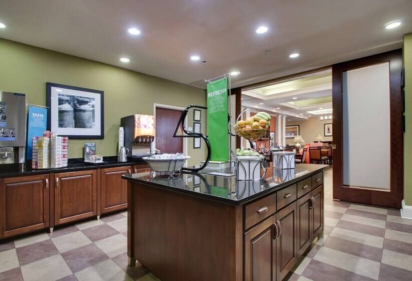 호텔 Hampton Inn Warner Robins