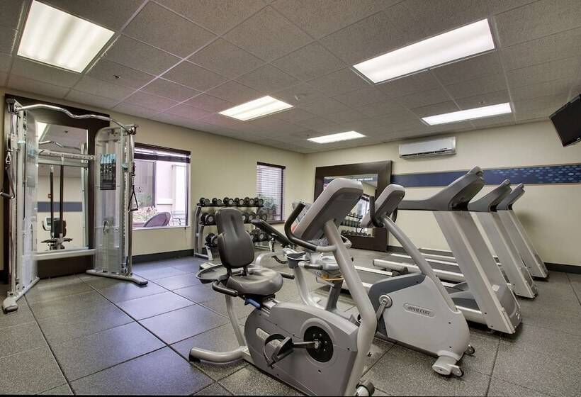 호텔 Hampton Inn Warner Robins