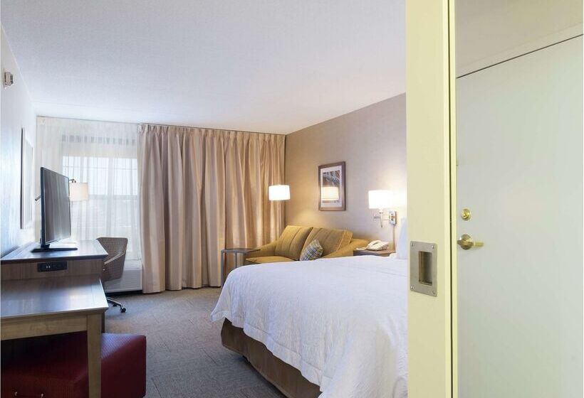 فندق Hampton Inn Waterville
