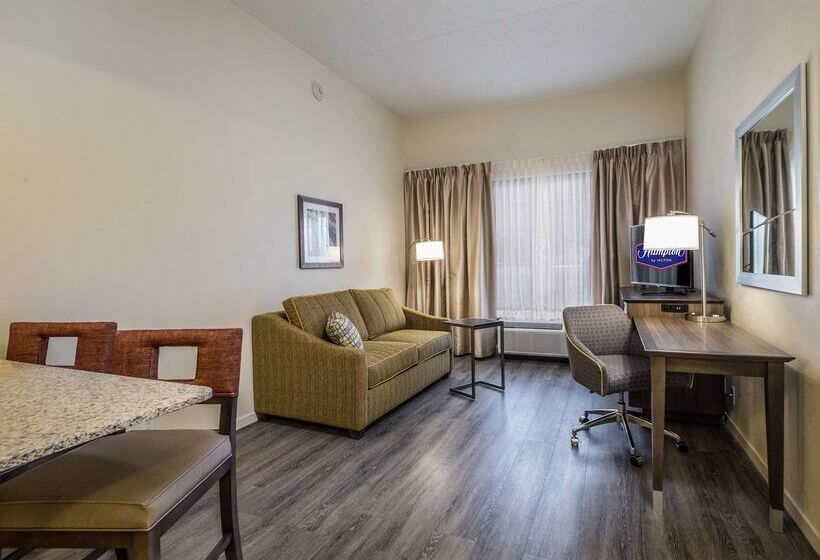فندق Hampton Inn Waterville