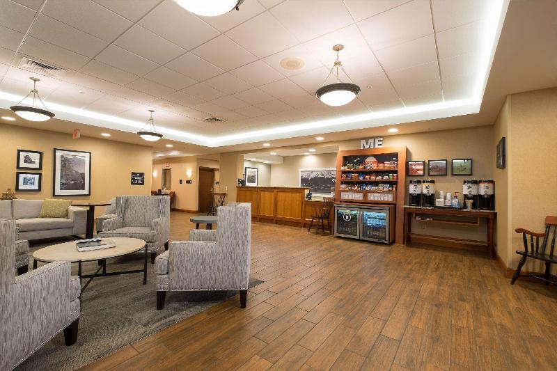 فندق Hampton Inn Waterville
