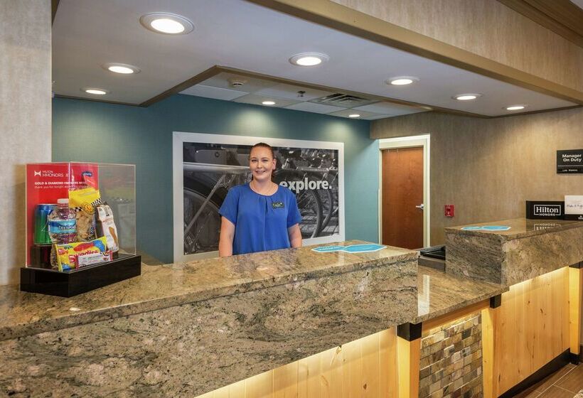 ホテル Hampton Inn Wilkesboro