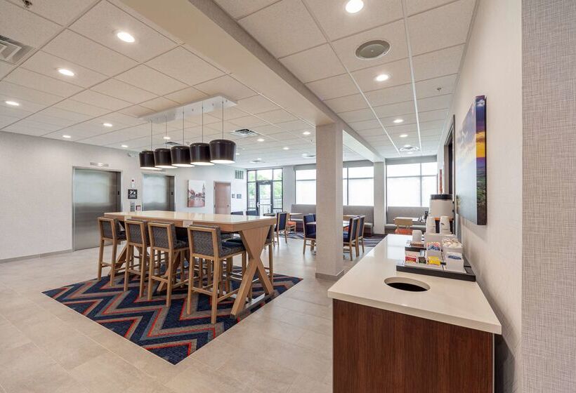فندق Hampton Inn Winchester N/conference Center, Va