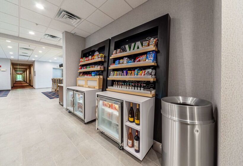 فندق Hampton Inn Winchester N/conference Center, Va