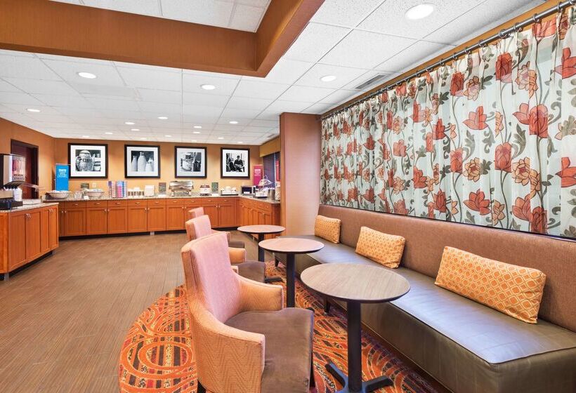 فندق Hampton Inn Winfield/teays Valley