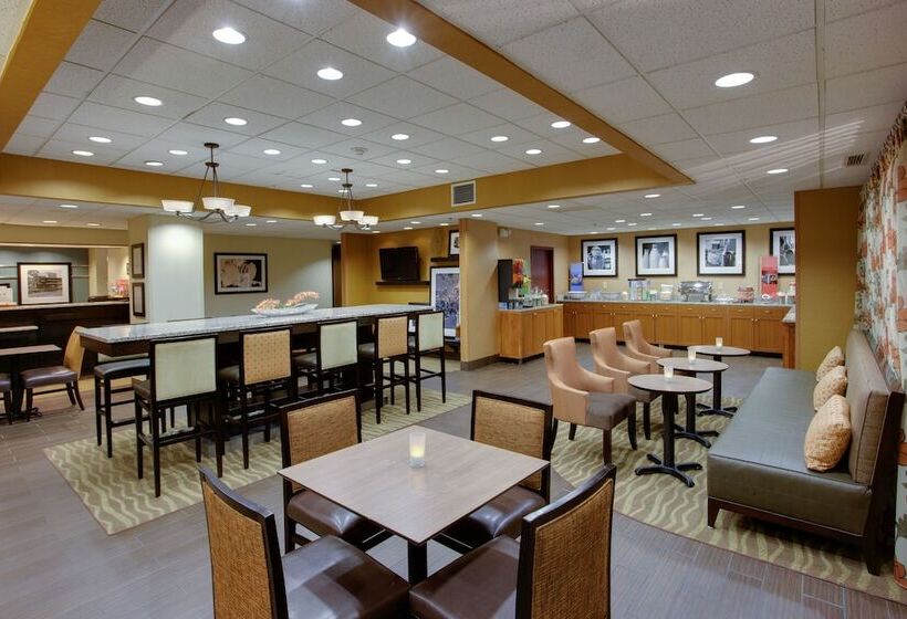 فندق Hampton Inn Winfield/teays Valley