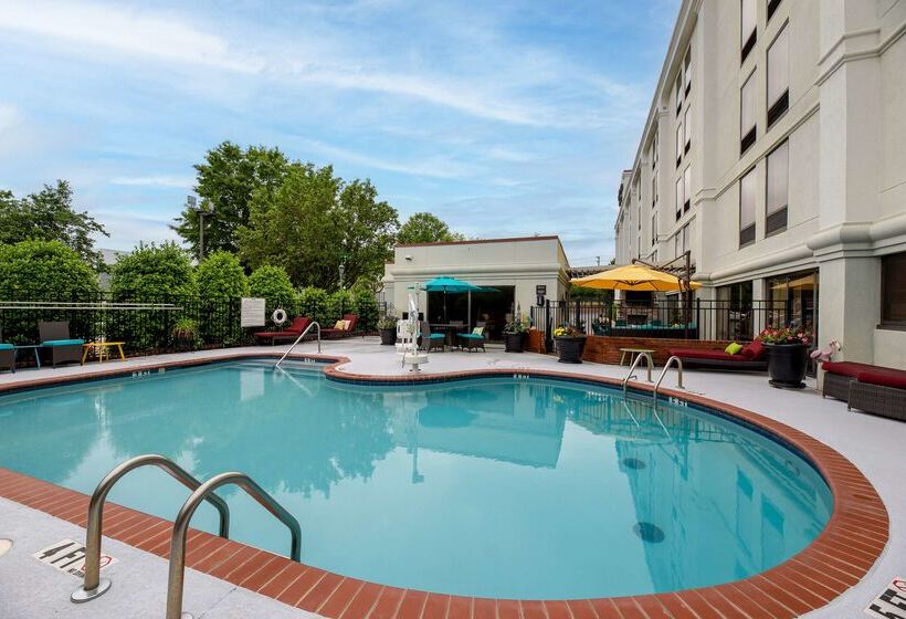 فندق Hampton Inn Winstonsalem Hanes Mall
