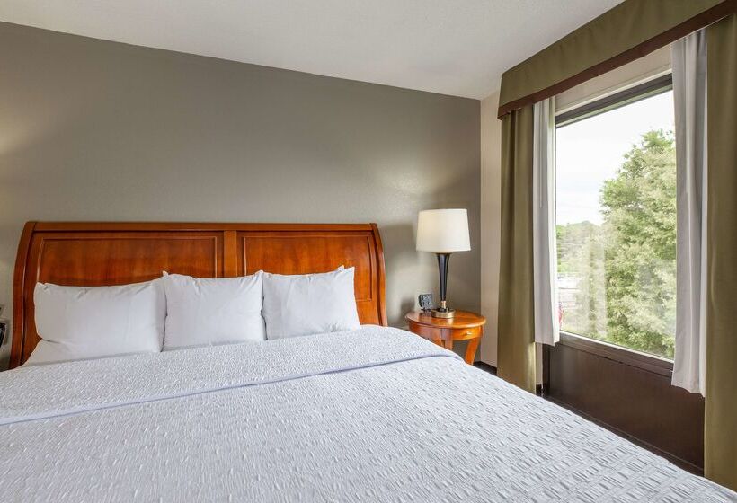 فندق Hampton Inn Winstonsalem Hanes Mall