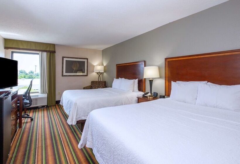 فندق Hampton Inn Winstonsalem Hanes Mall