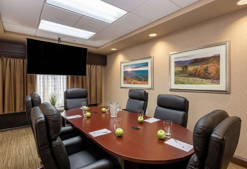 فندق Hampton Inn Winstonsalem Hanes Mall