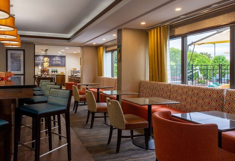 فندق Hampton Inn Winstonsalem Hanes Mall