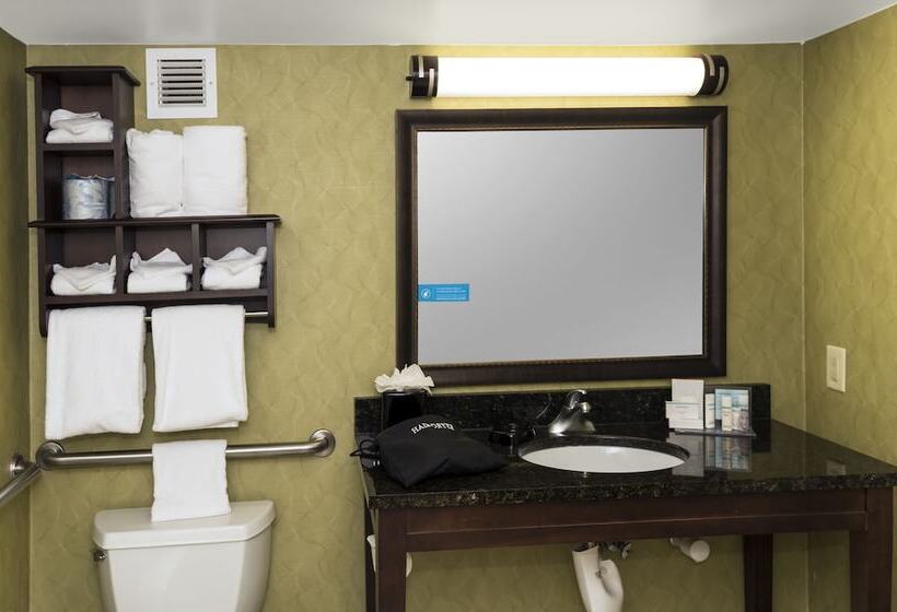 فندق Hampton Inn Winstonsalem Hanes Mall