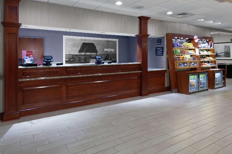 فندق Hampton Inn Woodbridge