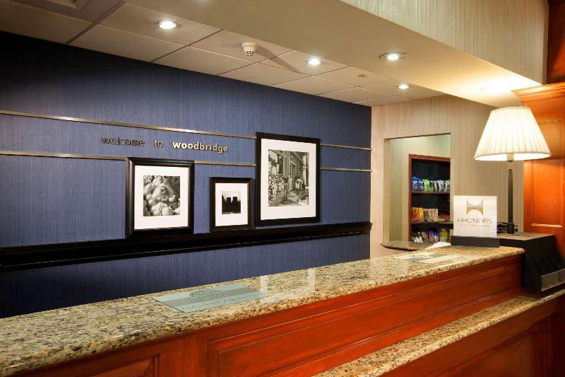 هتل Hampton Inn Woodbridge
