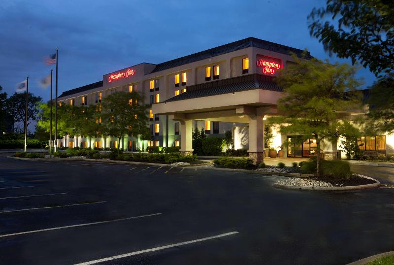 هتل Hampton Inn Woodbridge