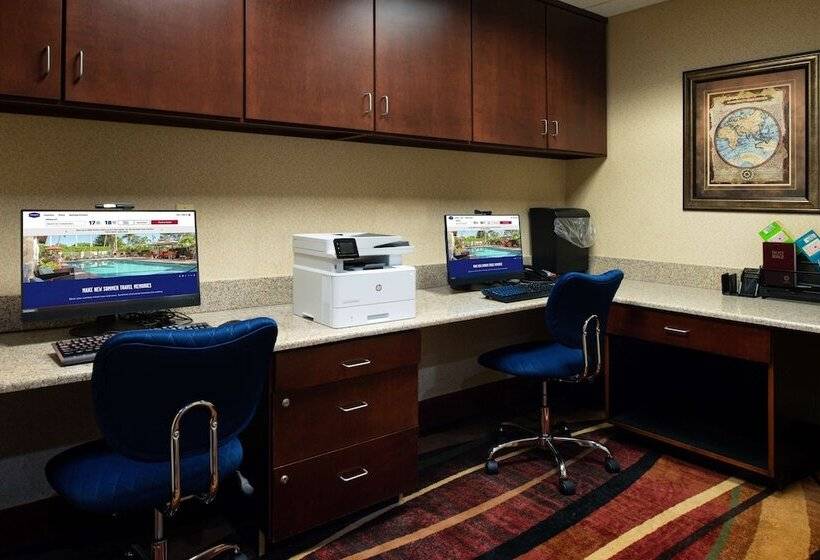 فندق Hampton Inn Wytheville