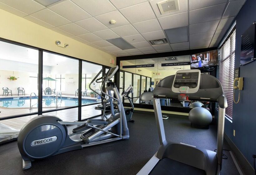 فندق Hampton Inn Youngstown North