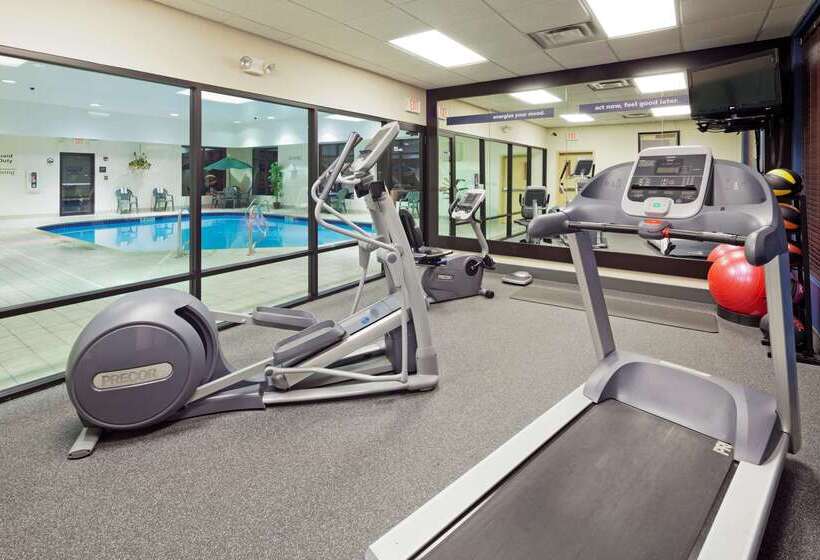 فندق Hampton Inn Youngstown North